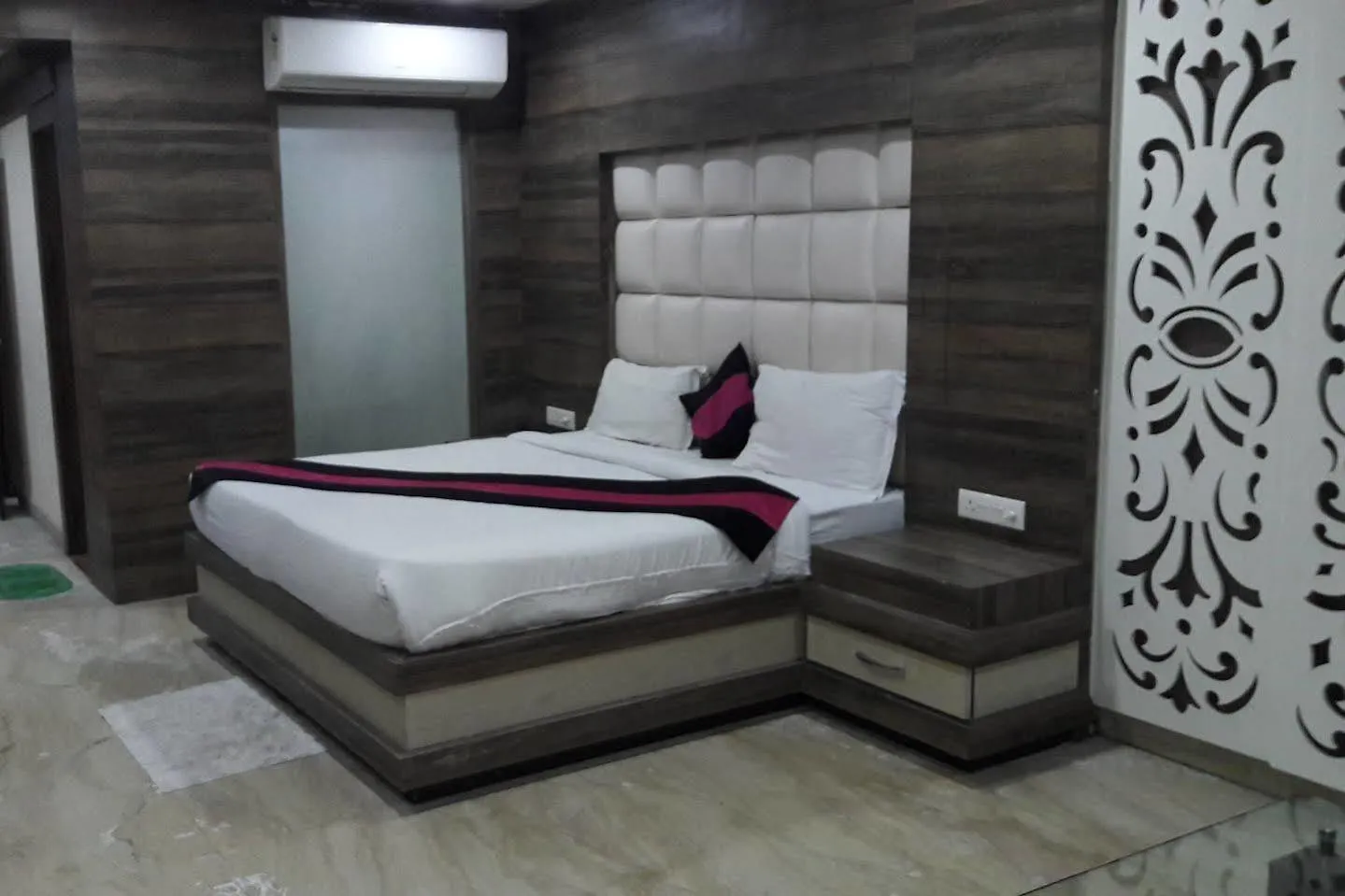 Hotel O Tajway Inn Agra   Maiçor